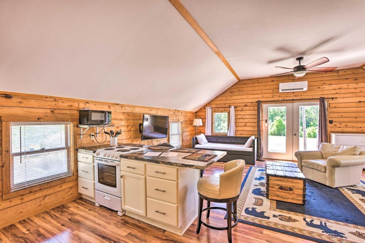 Quaint Studio With Shared Beach Walk To Suttons Bay Eksteriør bilde