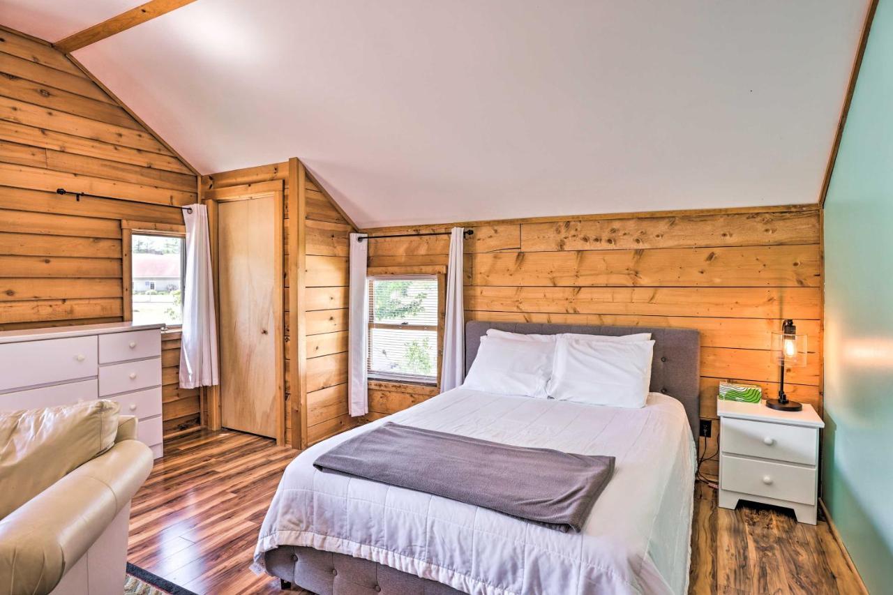 Quaint Studio With Shared Beach Walk To Suttons Bay Eksteriør bilde